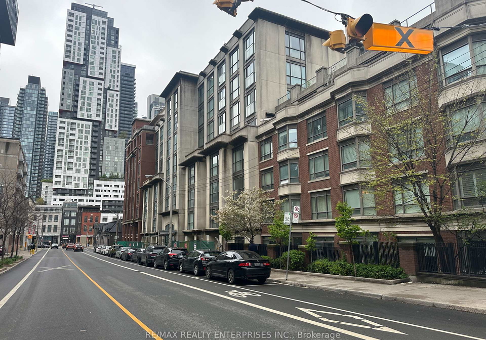 18-beverley-street-toronto-ontario-c13099988