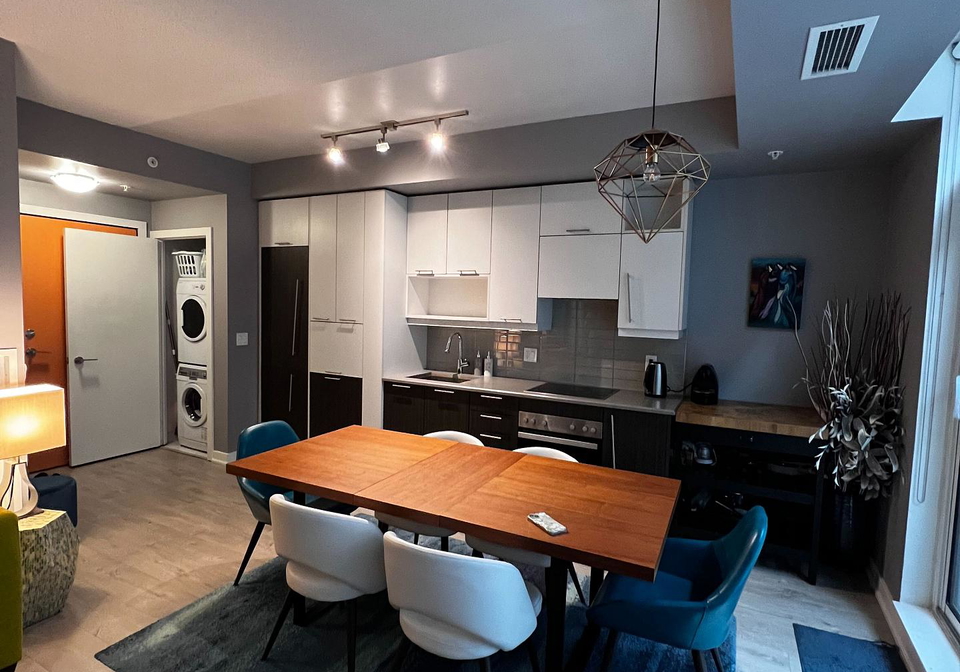 30-nelson-street-toronto-ontario-c13100160