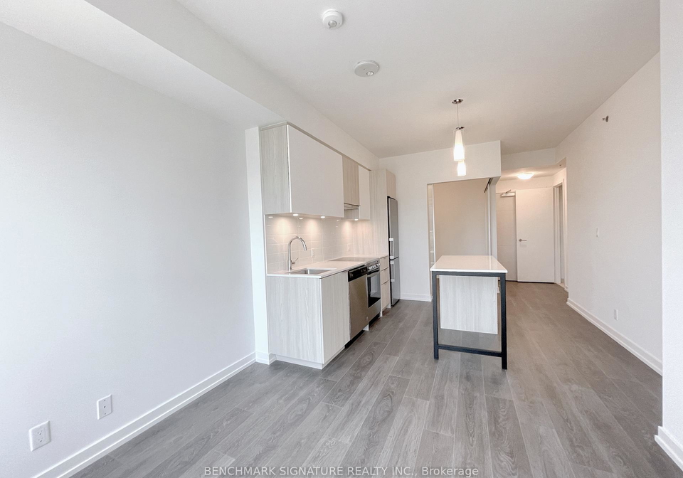 203-college-street-toronto-ontario-c13100372