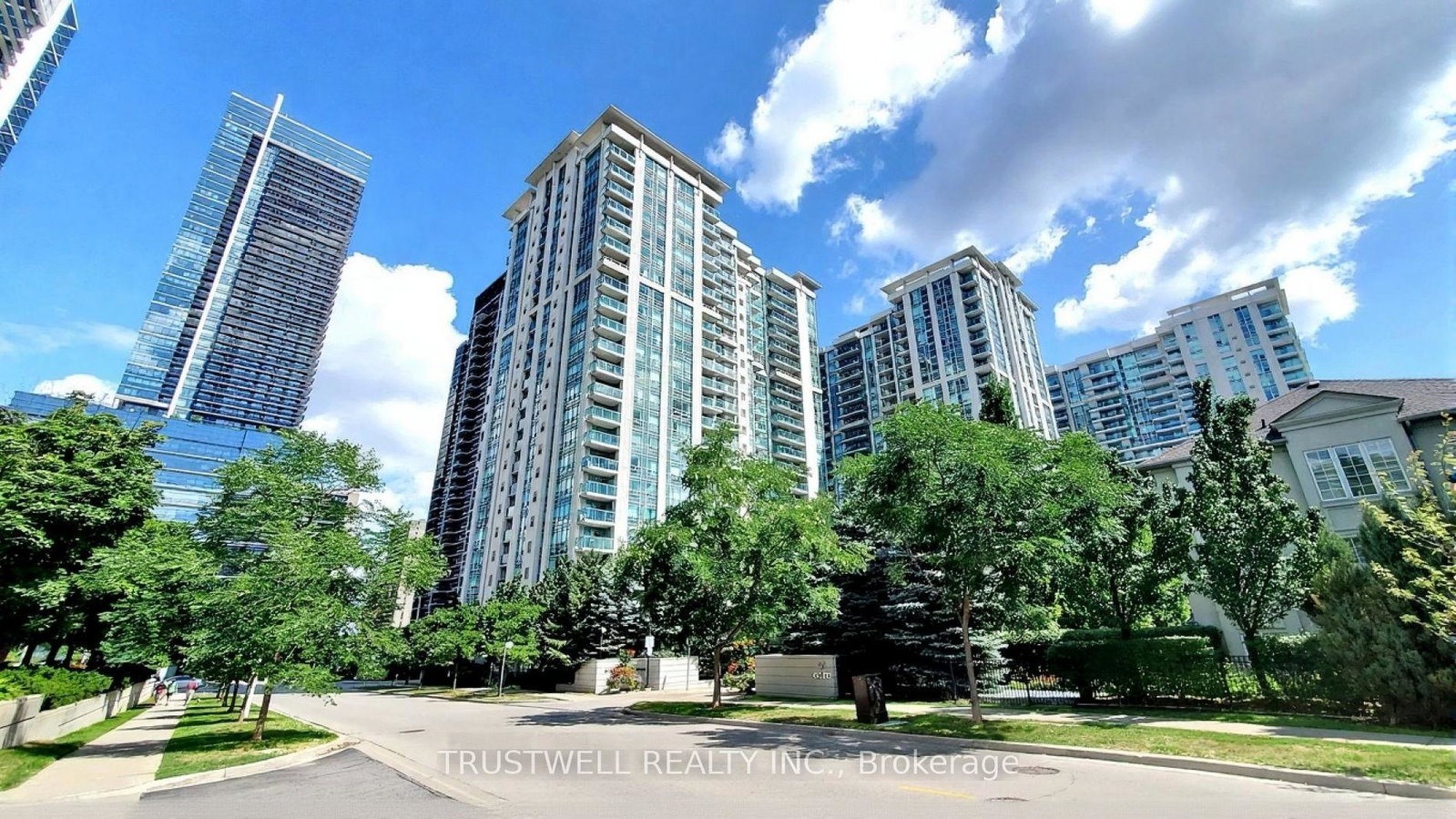 35-bales-avenue-north-york-ontario-c13100438