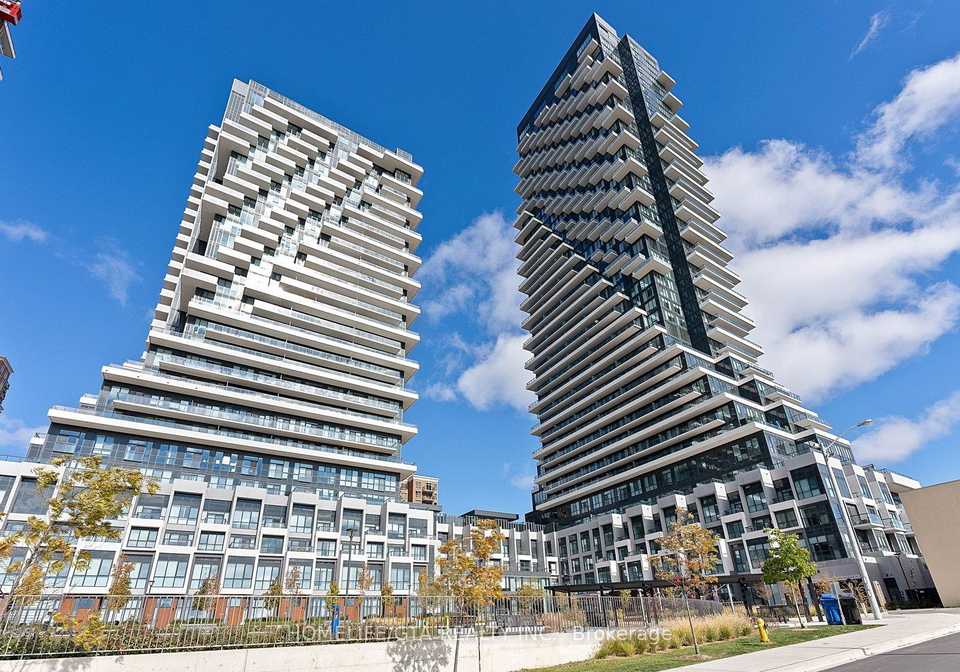 30-inn-on-the-park-drive-north-york-ontario-c13100516