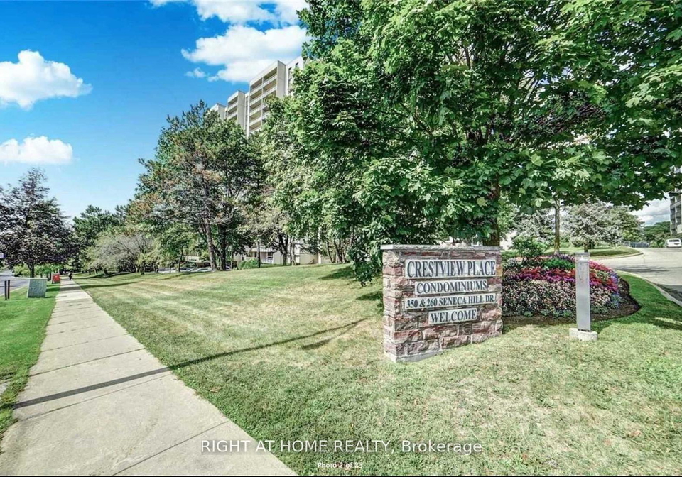 260-seneca-park-n-north-york-ontario-c13100780