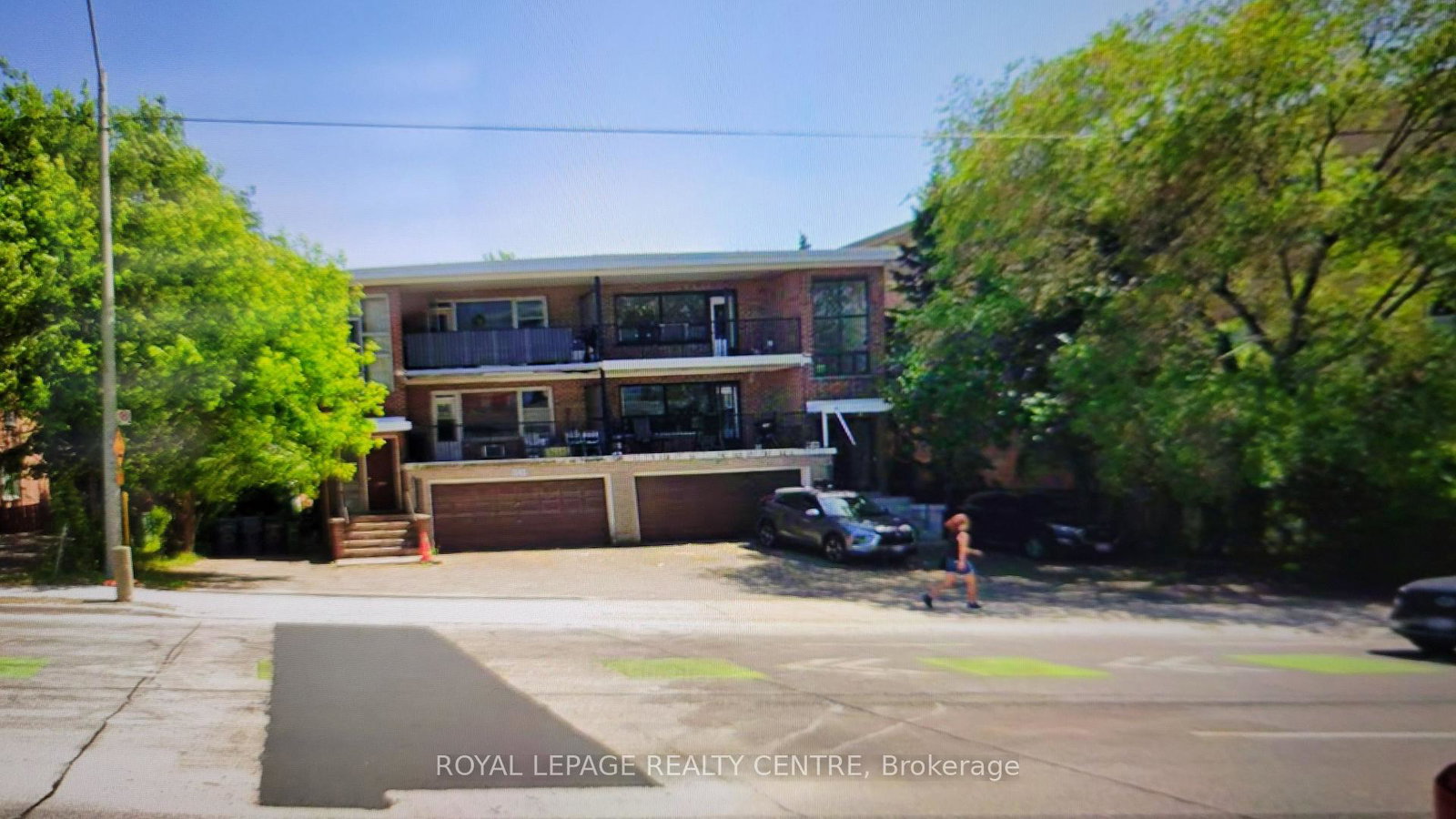 339-sheppard-avenue-e-north-york-ontario-c13100958