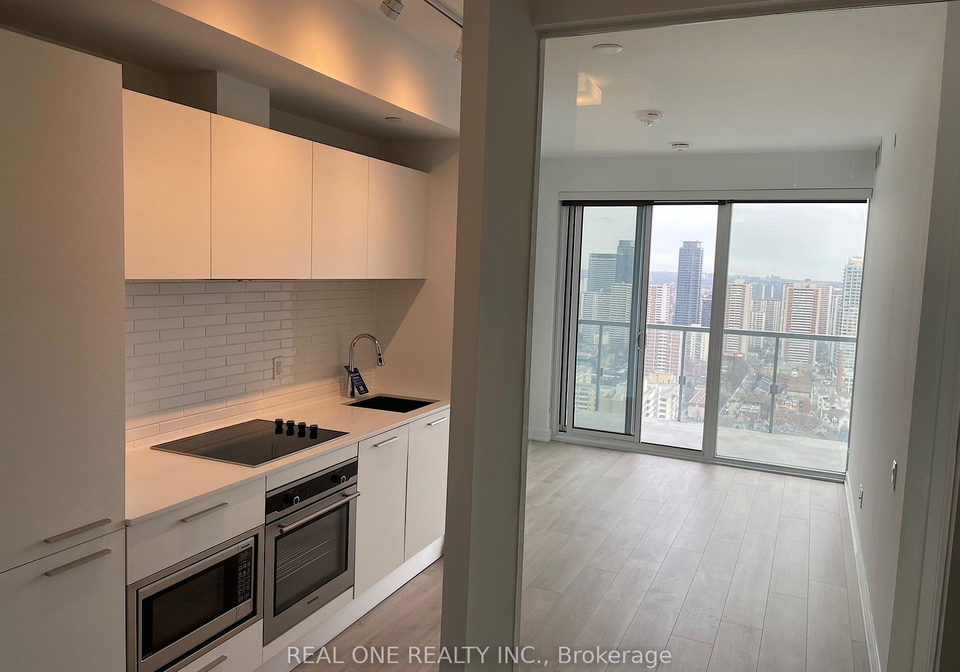 3-gloucester-street-toronto-ontario-c13101072