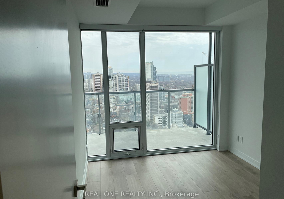 3-gloucester-street-toronto-ontario-c13101072