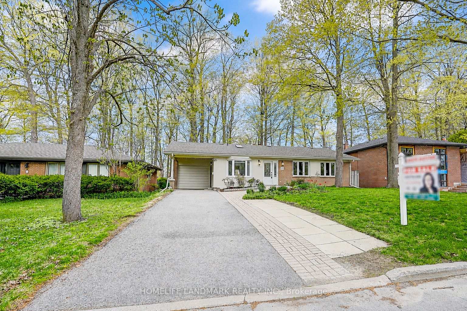 39-sagebrush-lane-north-york-ontario-c13101306