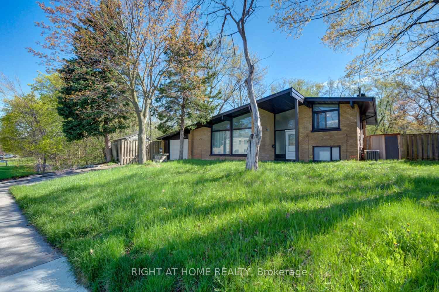 931-willowdale-avenue-north-york-ontario-c13101402