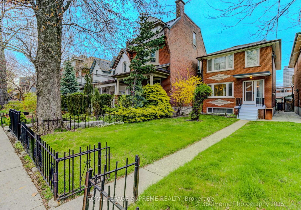 429-st-clarens-avenue-toronto-ontario-c13101572