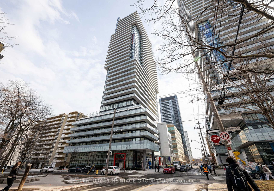 185-roehampton-avenue-toronto-ontario-c13101610