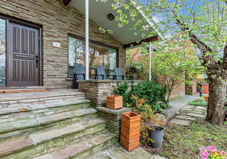 71-prue-avenue-toronto-ontario-c13101780