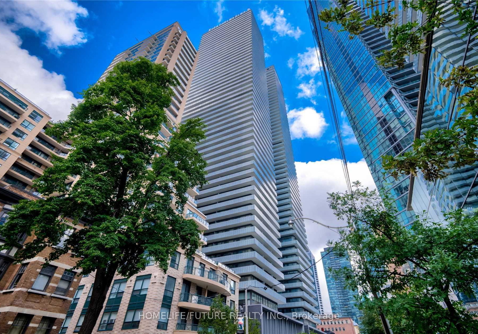 42-charles-street-e-toronto-ontario-c13102086