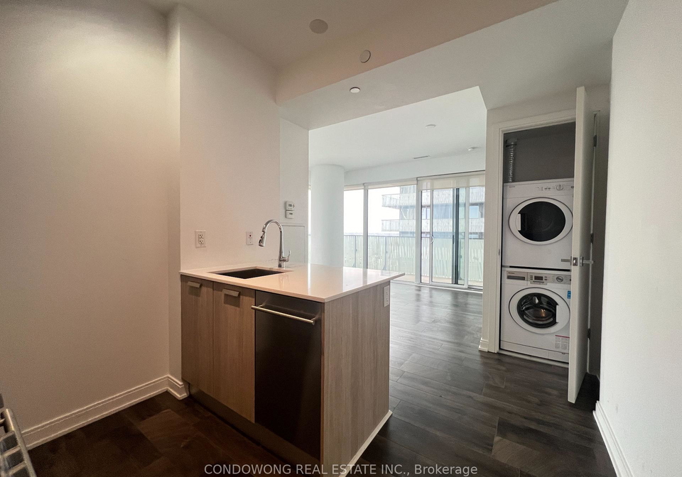 42-charles-street-e-toronto-ontario-c13102160