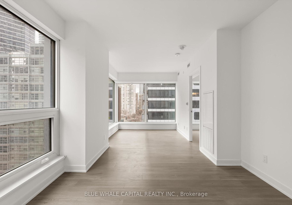 8-wellesley-street-w-toronto-ontario-c13102170