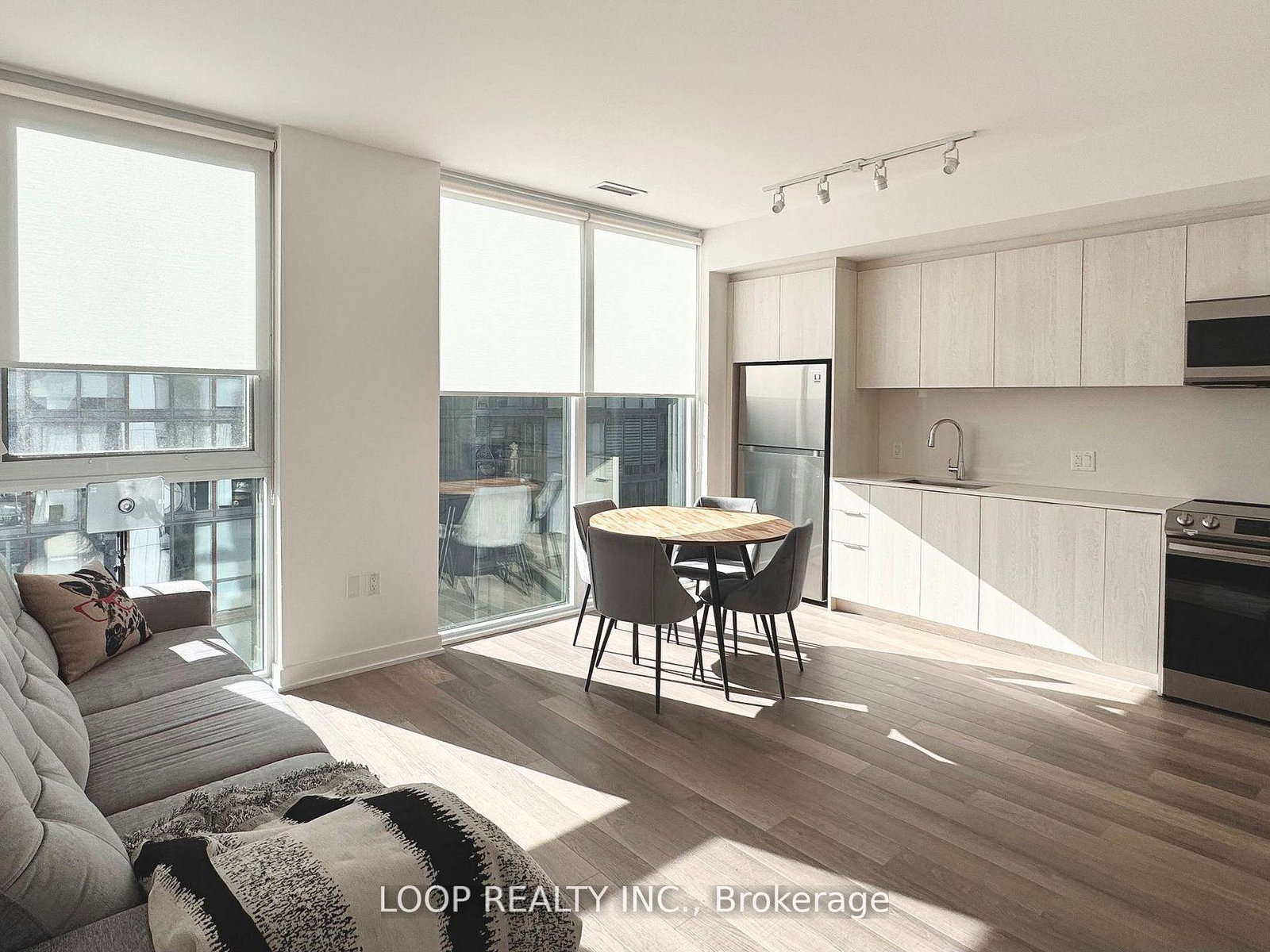 357-king-street-w-toronto-ontario-c13102246