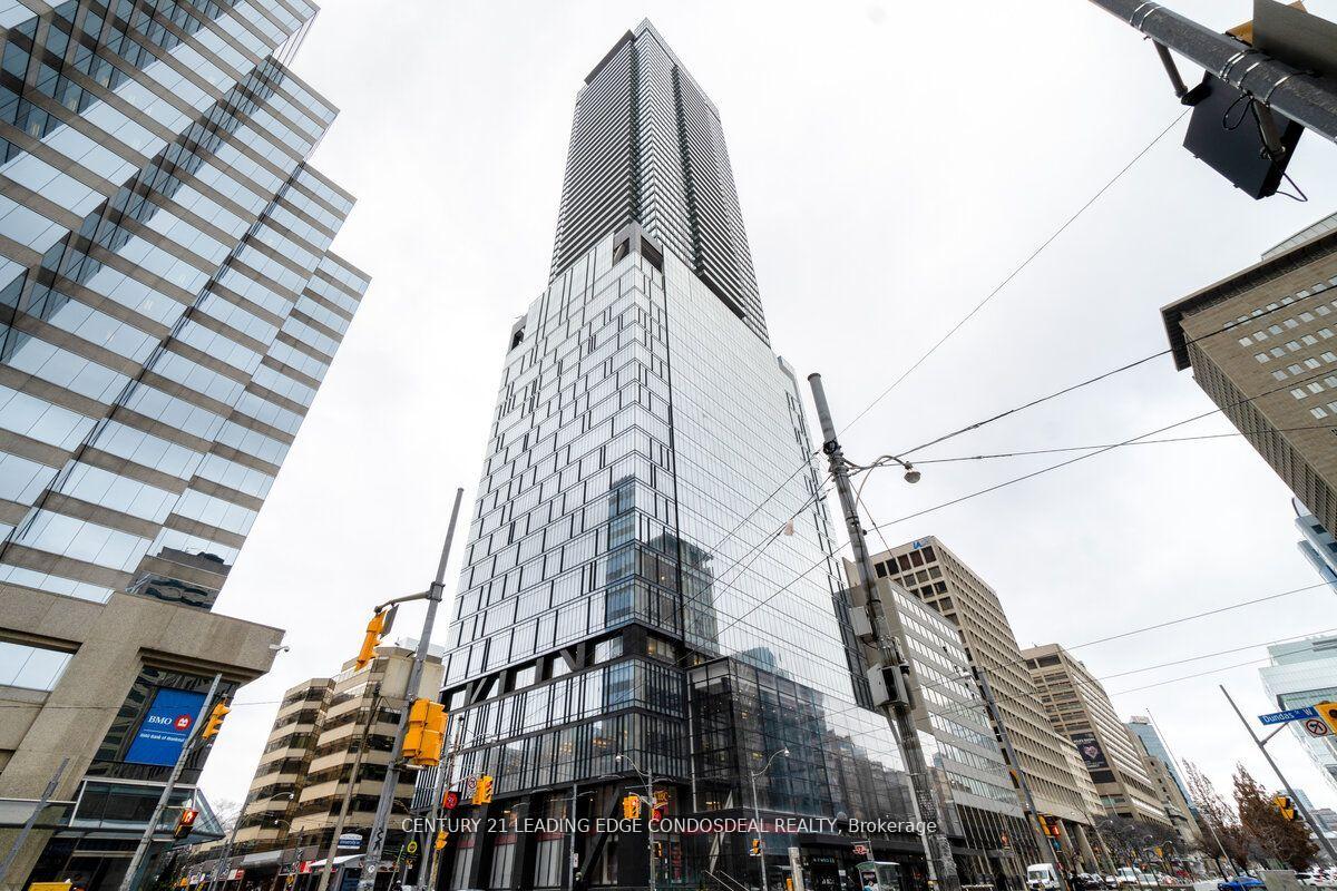 488-university-avenue-toronto-ontario-c13102540
