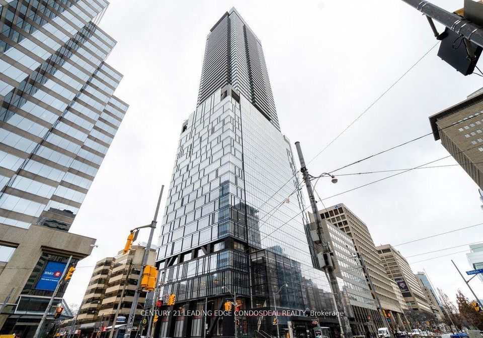 488-university-avenue-toronto-ontario-c13102540