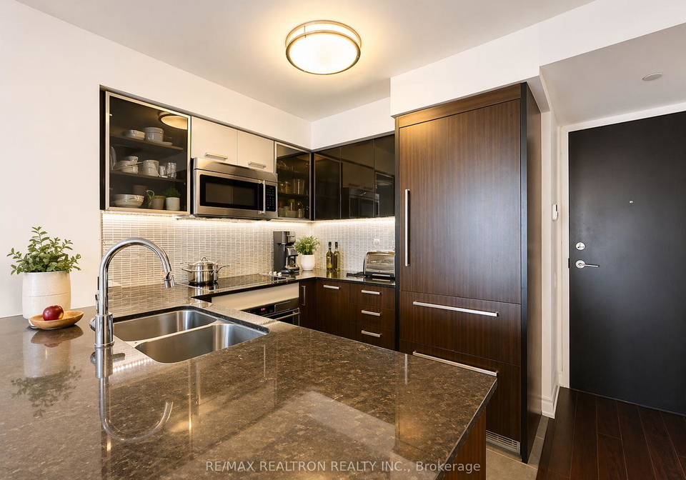 5162-yonge-street-toronto-ontario-c13102844