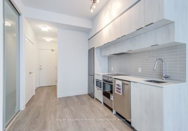 181-dundas-street-e-toronto-ontario-c13103034