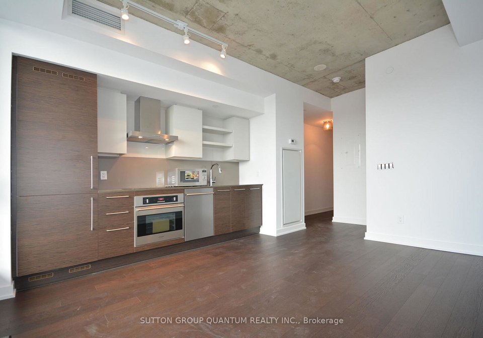 1030-king-street-w-toronto-ontario-c13103072