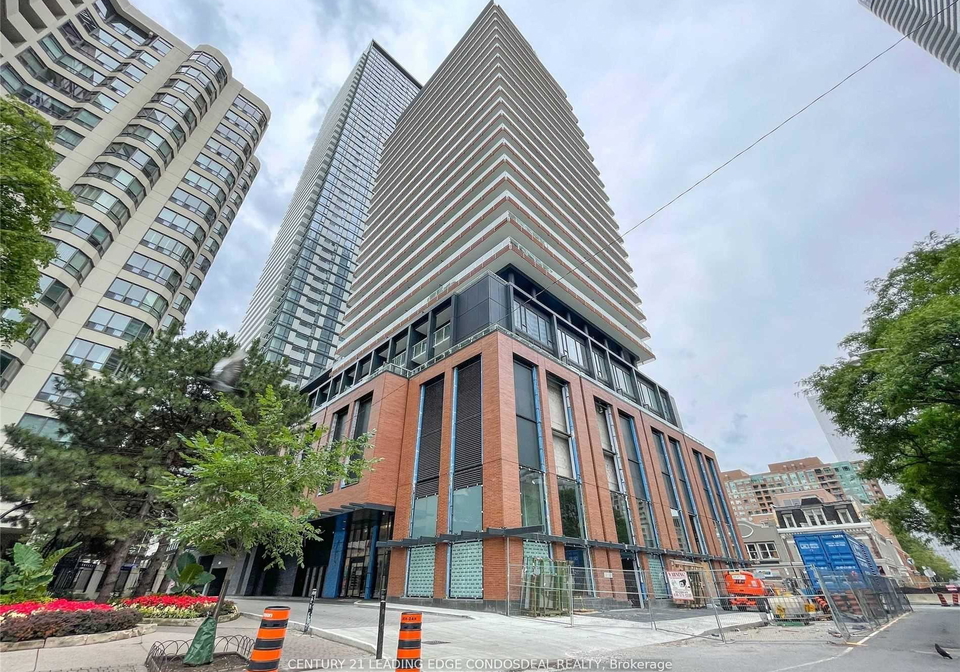 18-maitland-terrace-toronto-ontario-c13103076