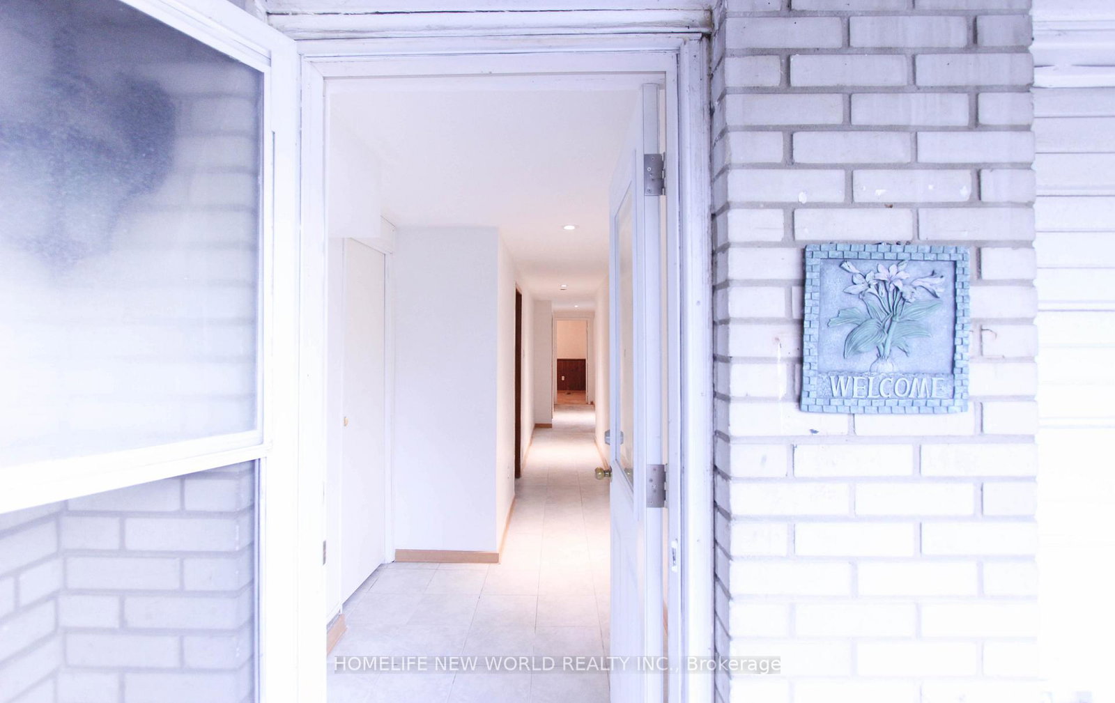 135-pineway-boulevard-north-york-ontario-c13103090