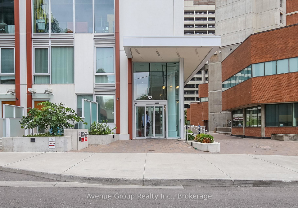 33-helendale-avenue-toronto-ontario-c13103144