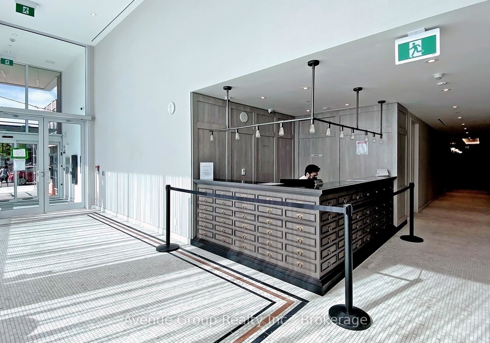 33-helendale-avenue-toronto-ontario-c13103144