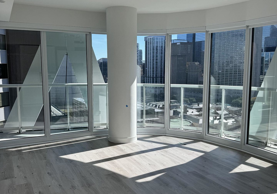 230-simcoe-street-toronto-ontario-c13103160
