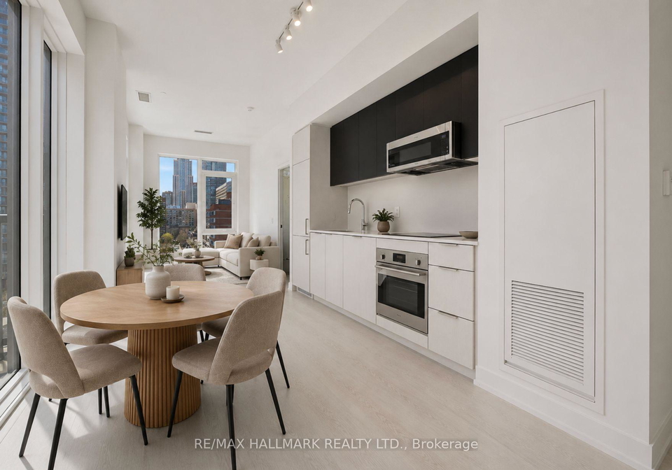 308-jarvis-street-toronto-ontario-c13103330