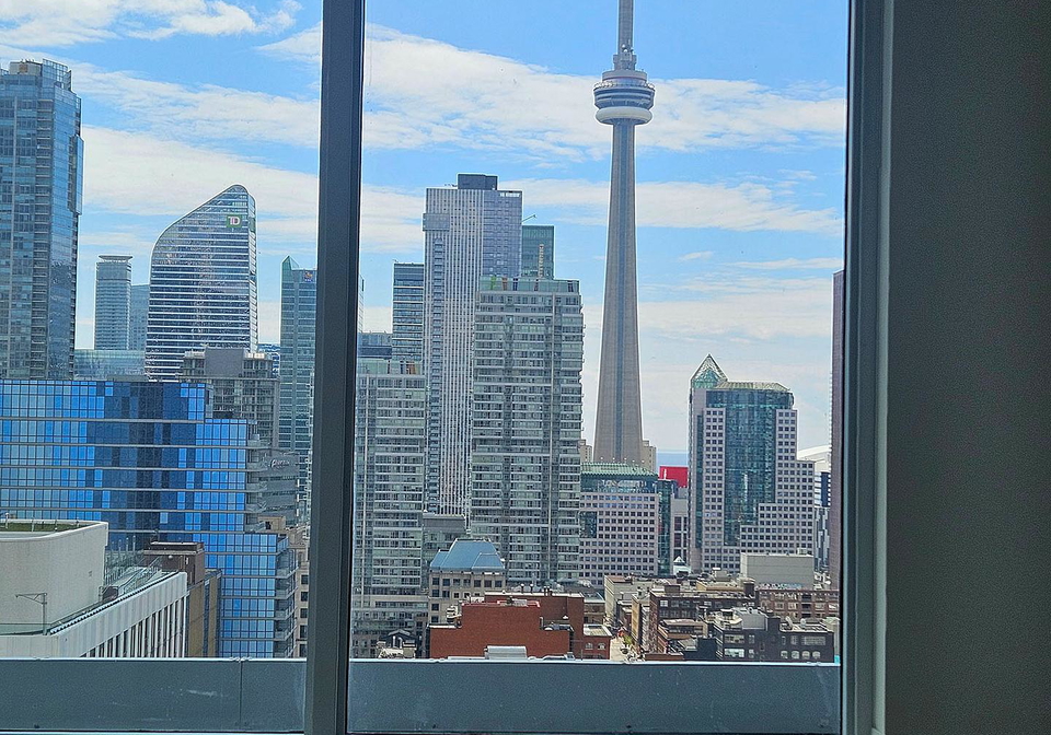 280-dundas-street-w-toronto-ontario-c13103604