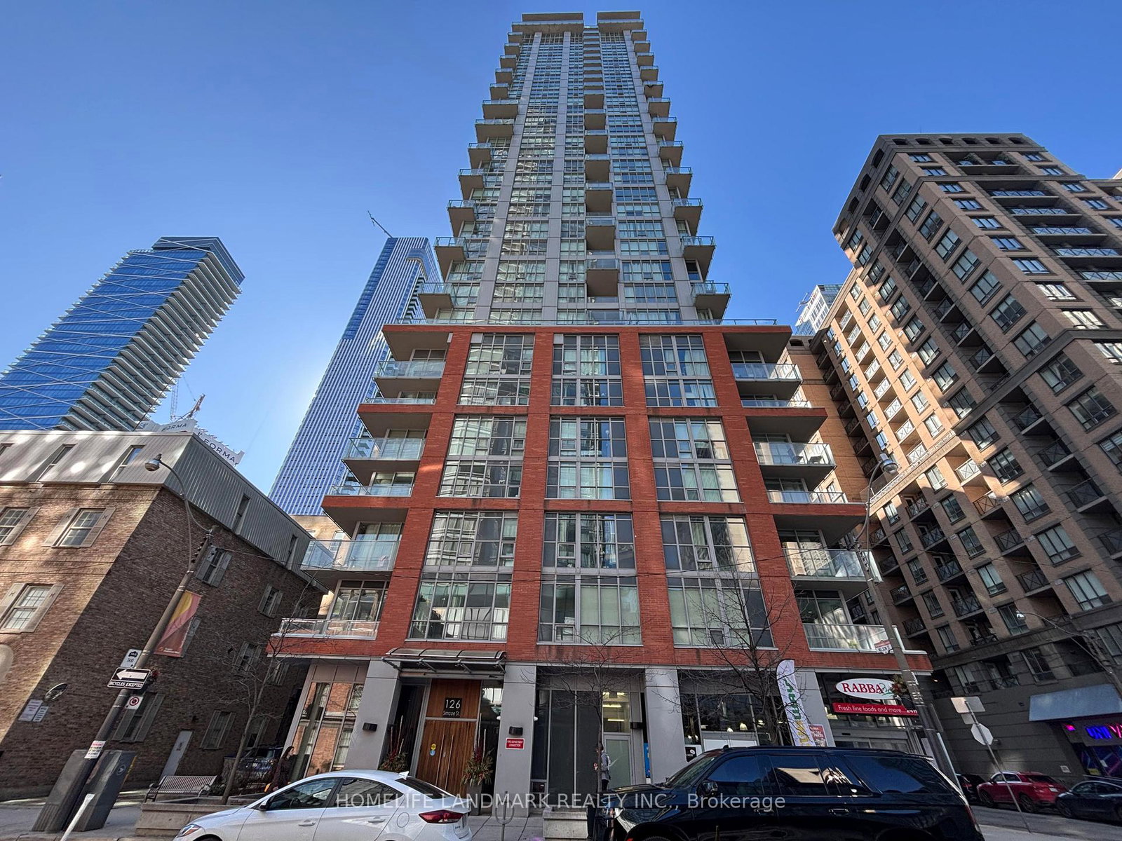 126-simcoe-street-toronto-ontario-c13103638
