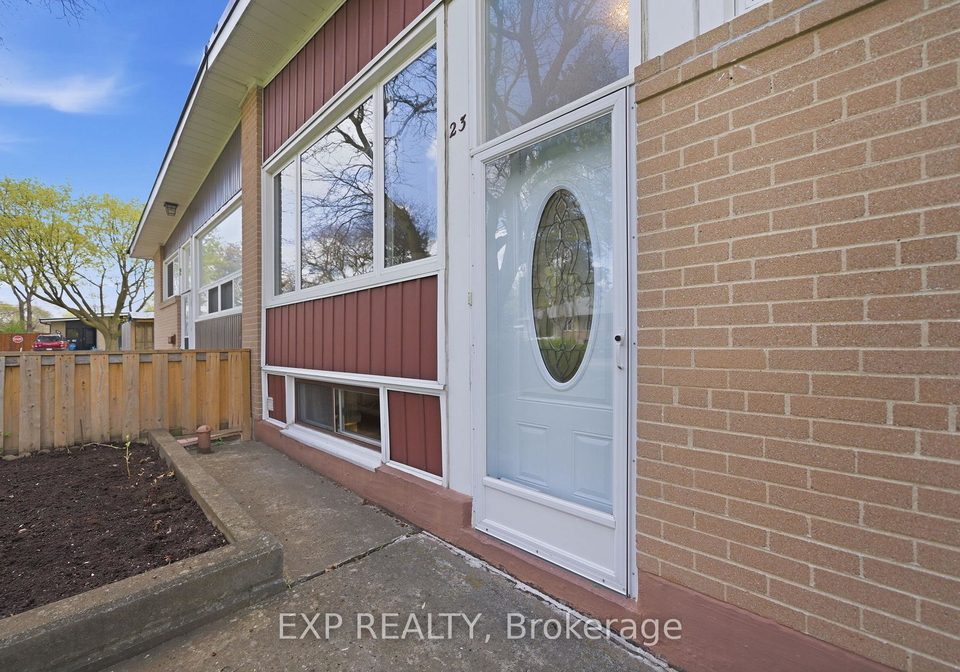23-pynford-crescent-north-york-ontario-c13103802