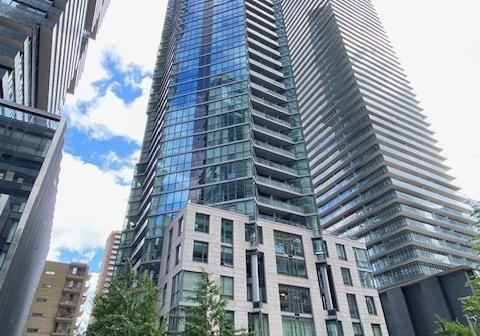 45-charles-street-e-toronto-ontario-c13104032