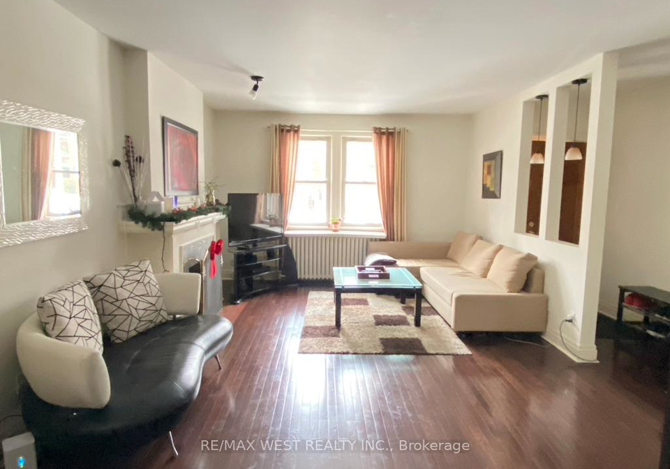 305-st-clair-avenue-e-toronto-ontario-c13104324