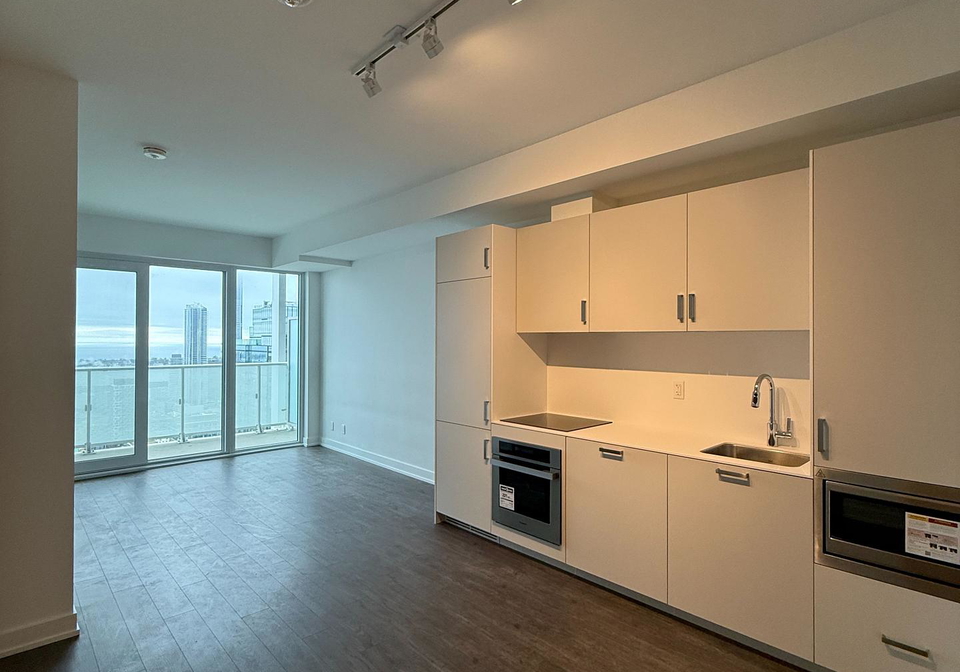 88-queen-street-toronto-ontario-c13104552