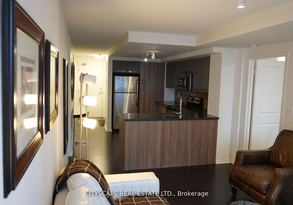 11-st-joseph-street-toronto-ontario-c13104808