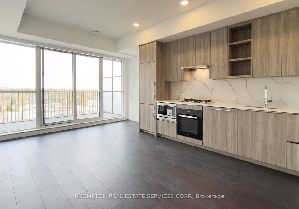 68-esther-shiner-boulevard-n-north-york-ontario-c13104884