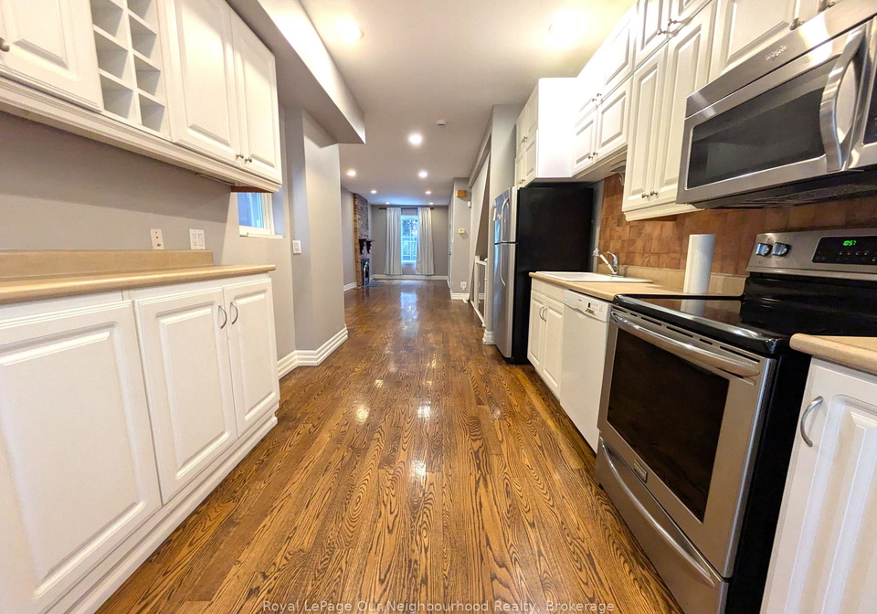 86-asquith-avenue-toronto-ontario-c13104896