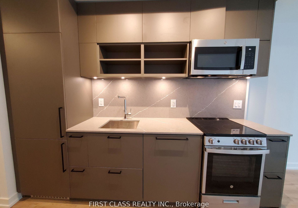135-east-liberty-st-street-toronto-ontario-c13104970