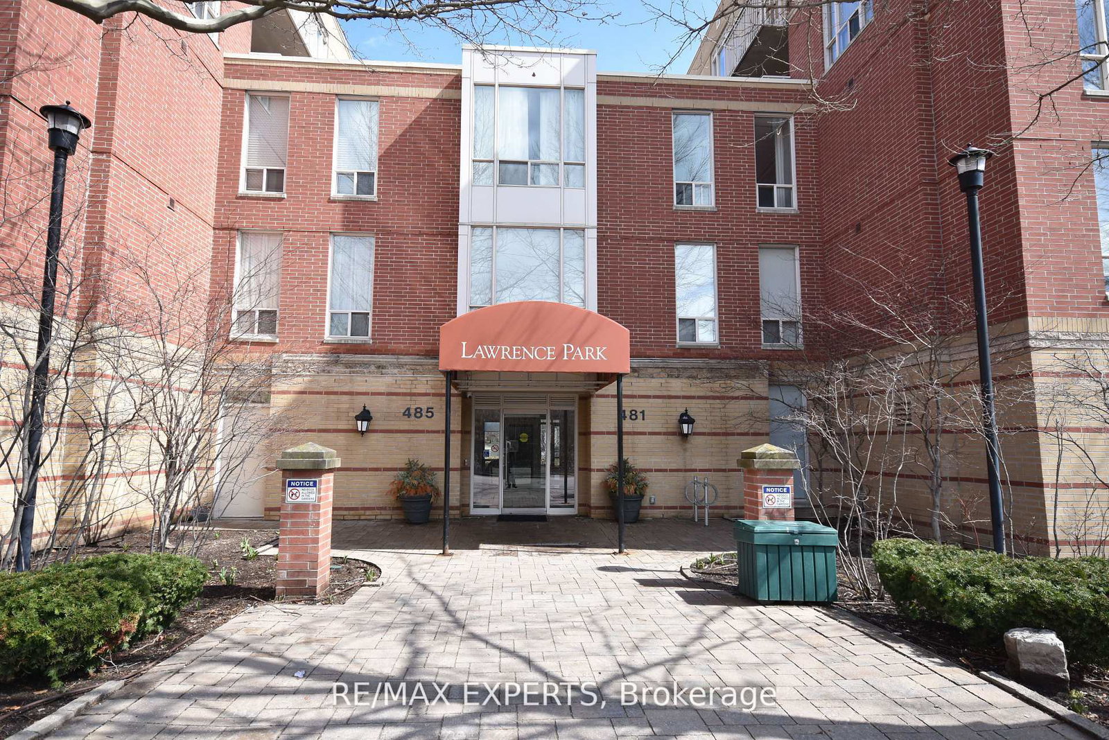 481-sw-rosewell-avenue-s-toronto-ontario-c13104978