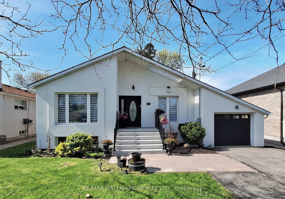 96-searle-avenue-toronto-ontario-c13105348