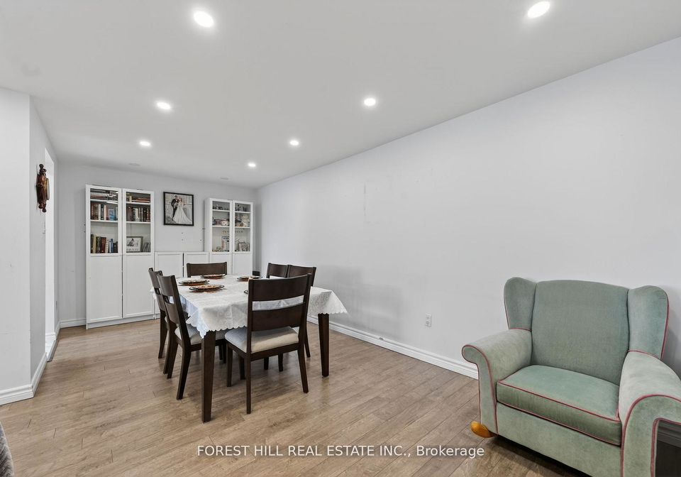 100-antibes-drive-toronto-ontario-c13105424