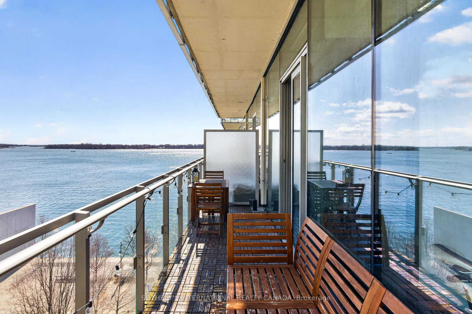 39-queens-quay-e-toronto-ontario-c13105440