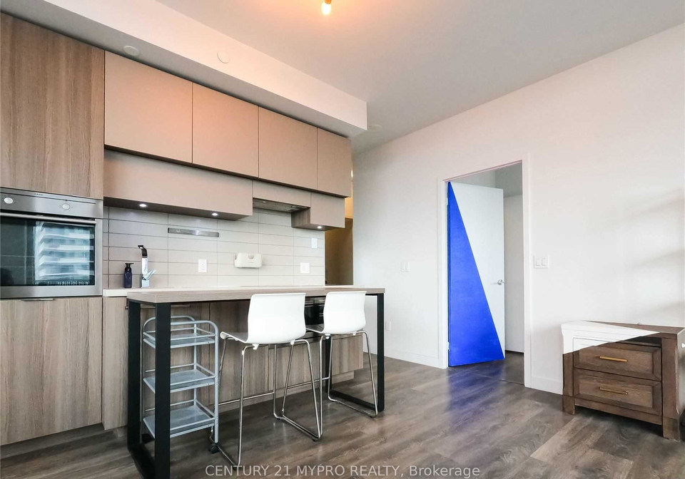8-eglinton-avenue-e-toronto-ontario-c13105760