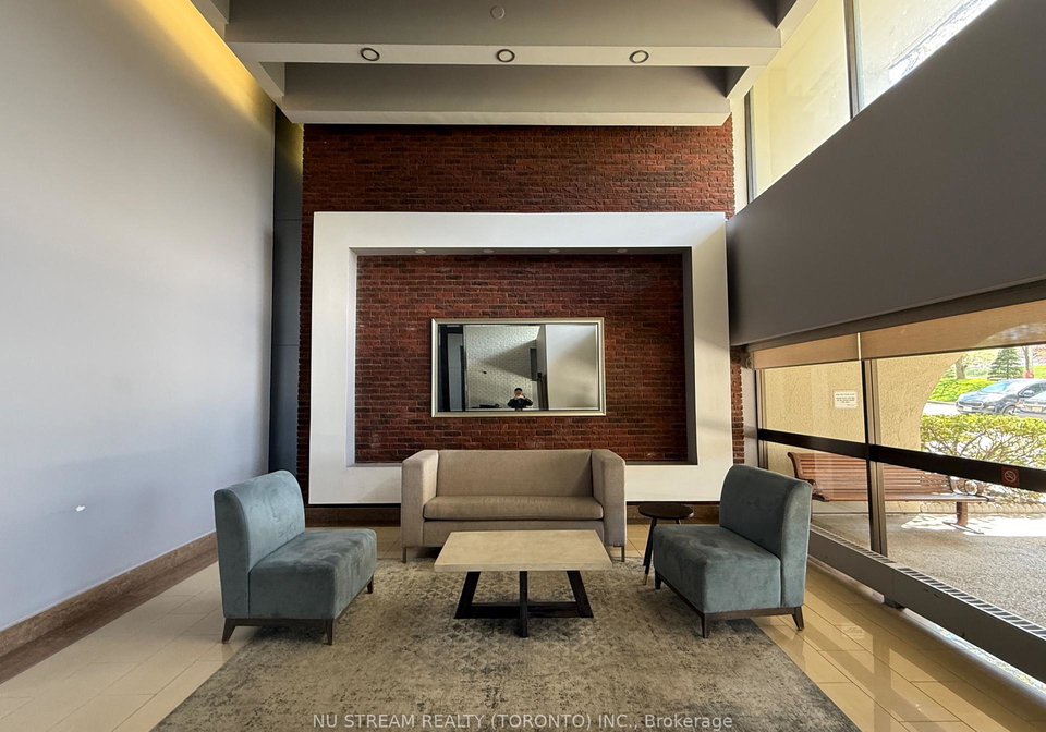 260-seneca-hill-drive-north-york-ontario-c13105984