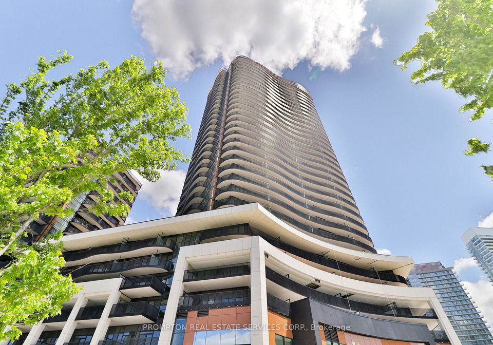 18-esther-shiner-boulevard-north-york-ontario-c13106126