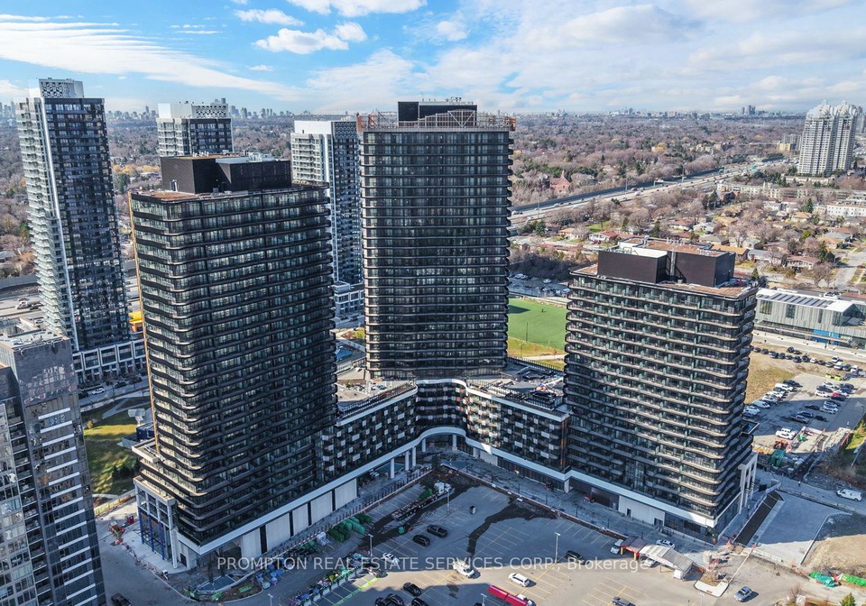68-esther-shiner-boulevard-north-york-ontario-c13106172