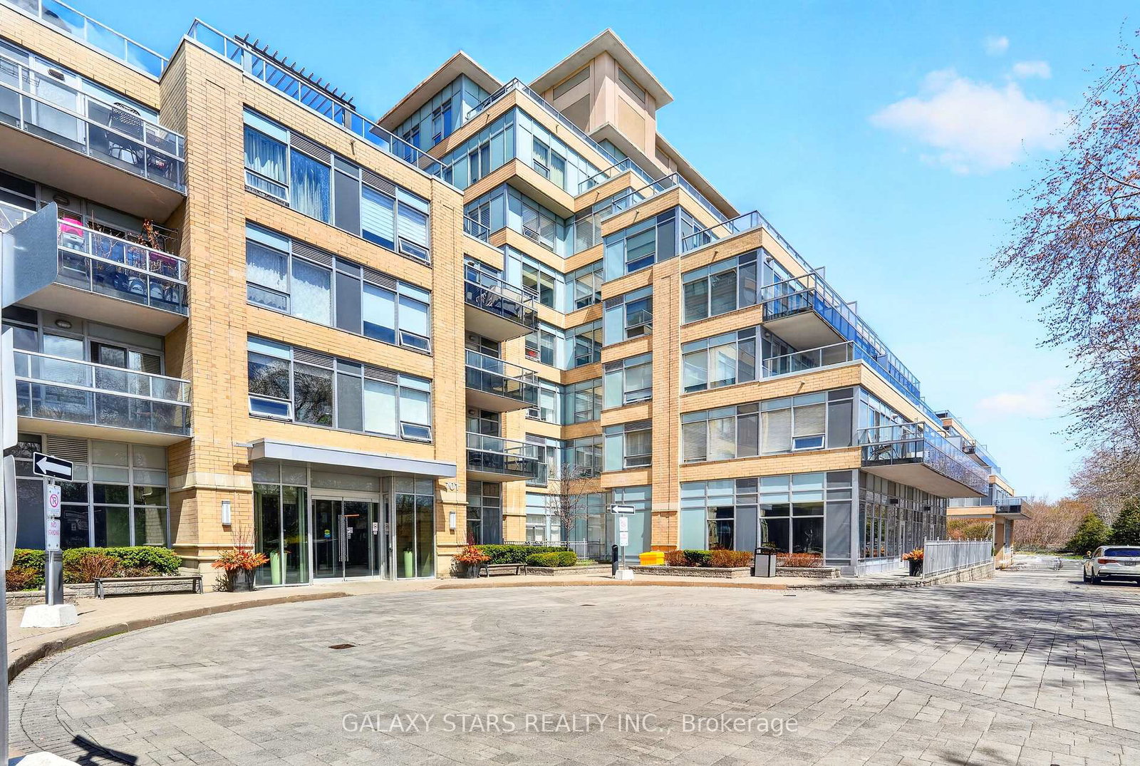 701-sheppard-avenue-w-toronto-ontario-c13106344