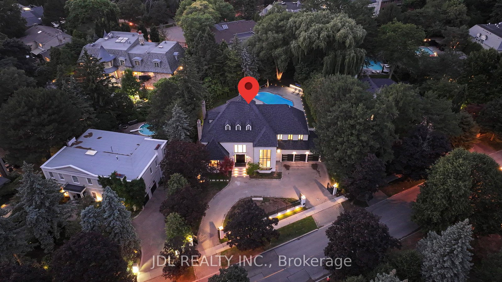 19-fifeshire-road-north-york-ontario-c13106346