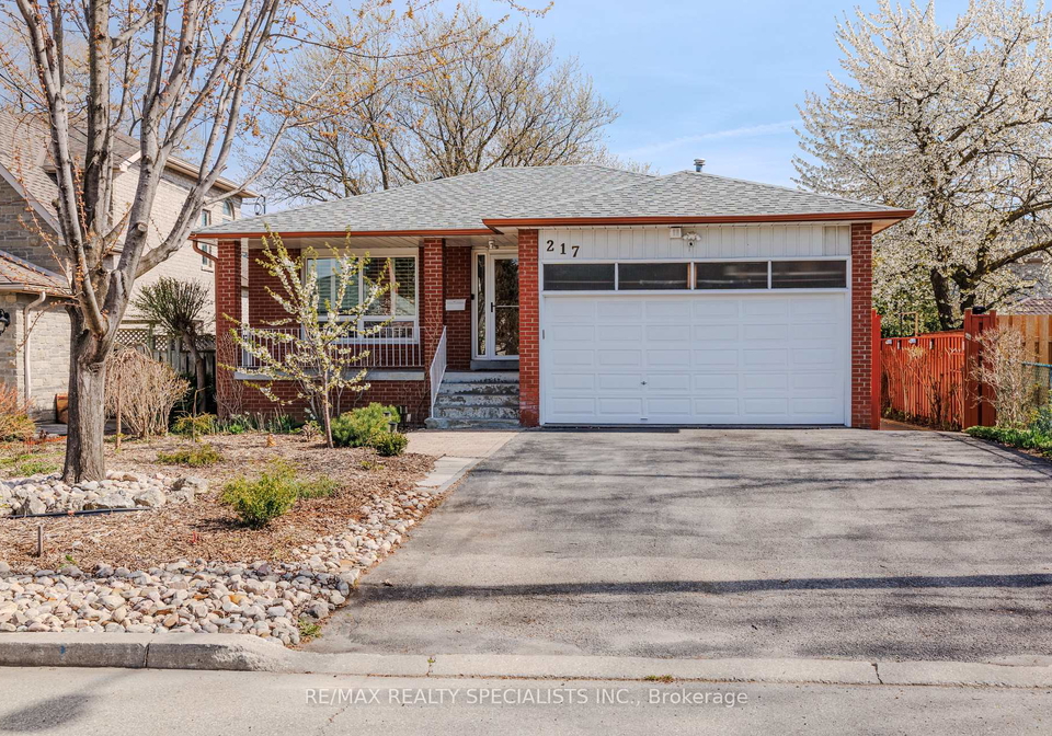 217-mcallister-road-toronto-ontario-c13106390